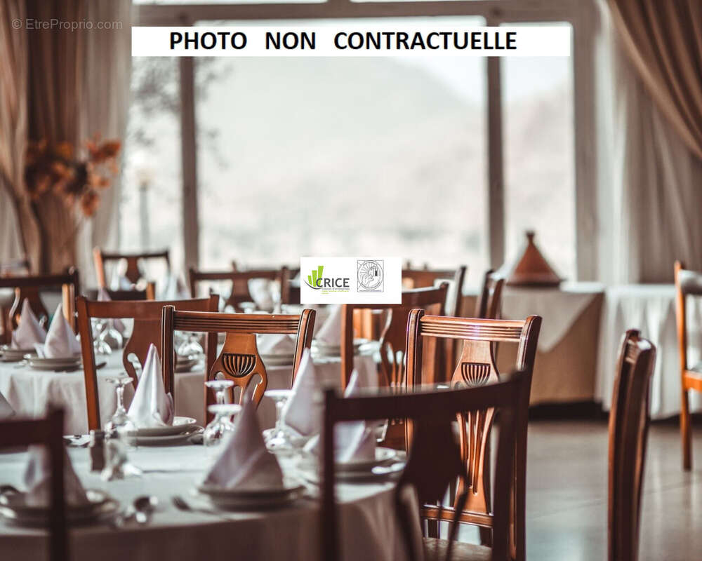 Commerce à MESCHERS-SUR-GIRONDE