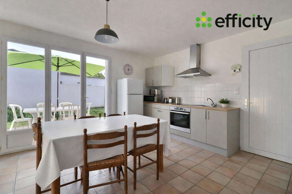 Maison à SAINTE-MARIE-DE-RE