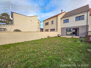 Maison à SARTROUVILLE
