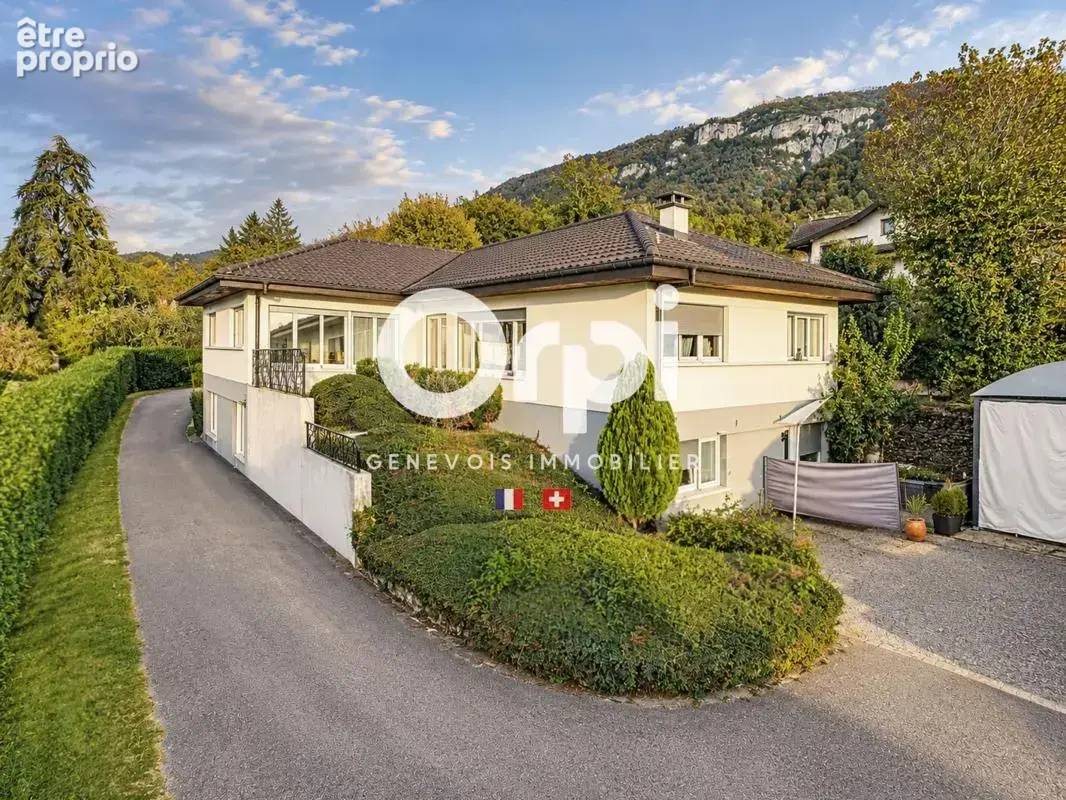Maison individuelle avec 4 appartements - photo 1