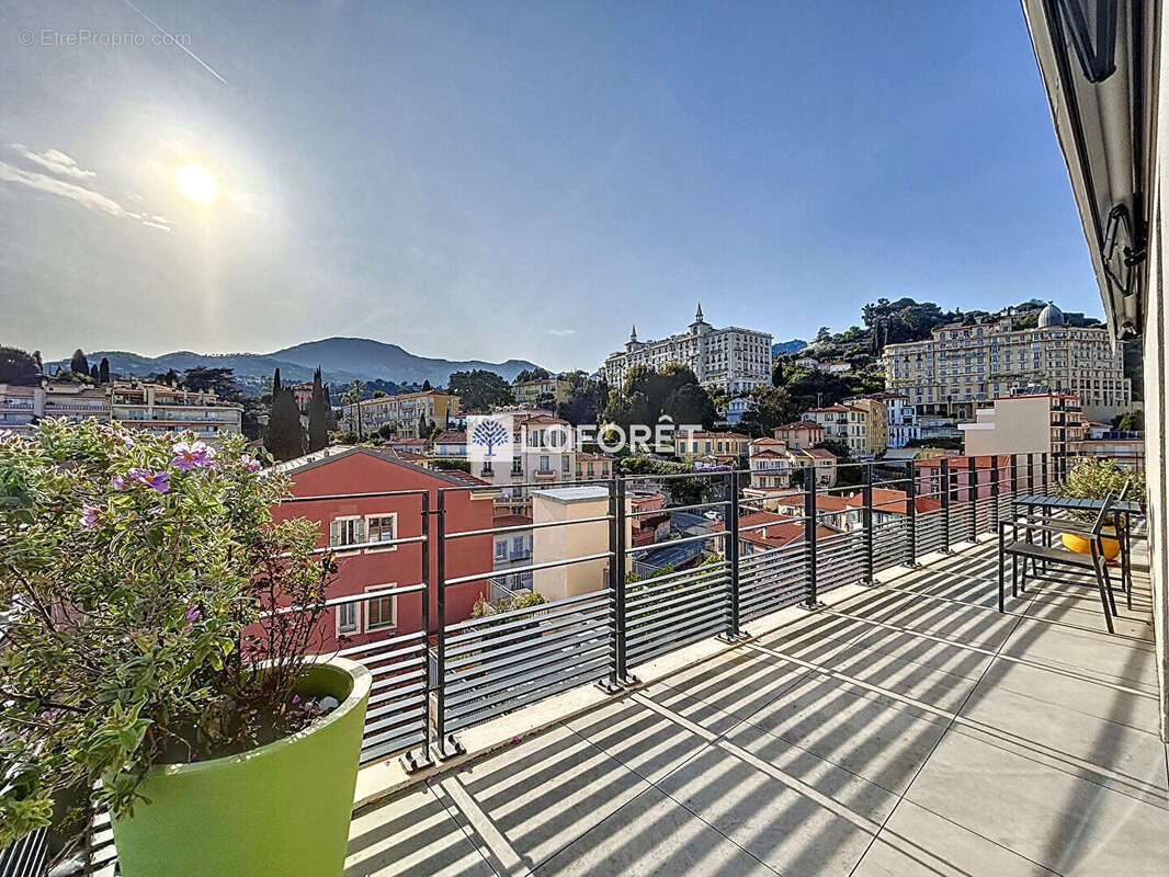 Appartement à MENTON