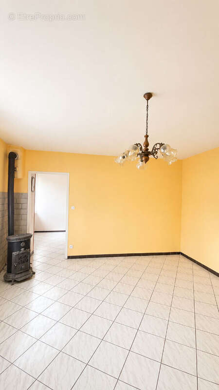 Maison Bouxières Aux Dames 5 pièces 98.22 m2 A deux pas de " La Pelouse" venez vous aérer. - photo 3