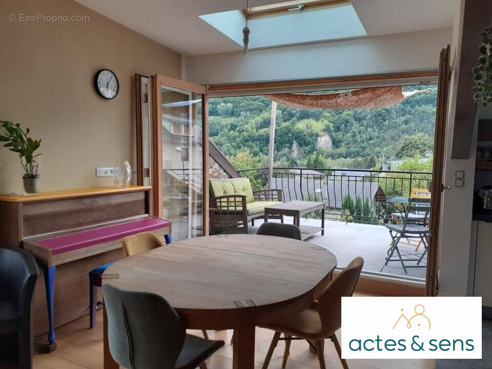Appartement à SAINT-JEAN-DE-MAURIENNE
