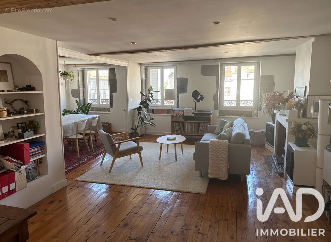 Photo 2 - Appartement à CLERMONT-FERRAND