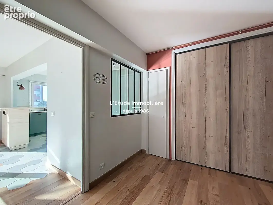 121 m² familial 4 chambres possibles Métro Cuire à 5 min parc arboré - photo 20