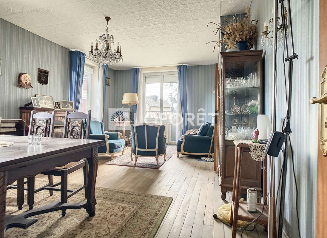 Maison à MERDRIGNAC