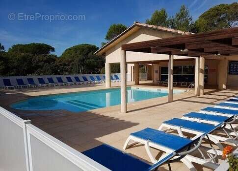 Maison à PUGET-SUR-ARGENS