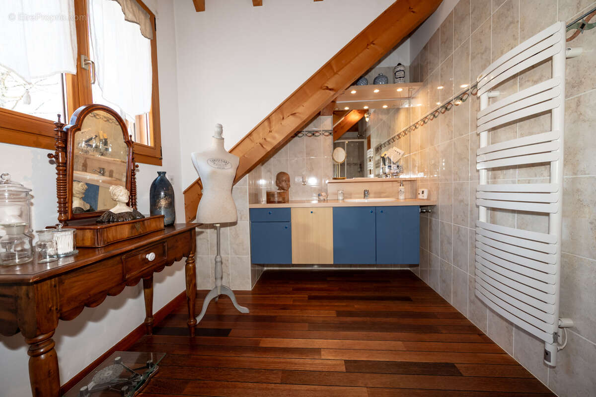 Maison à BONNEVAUX