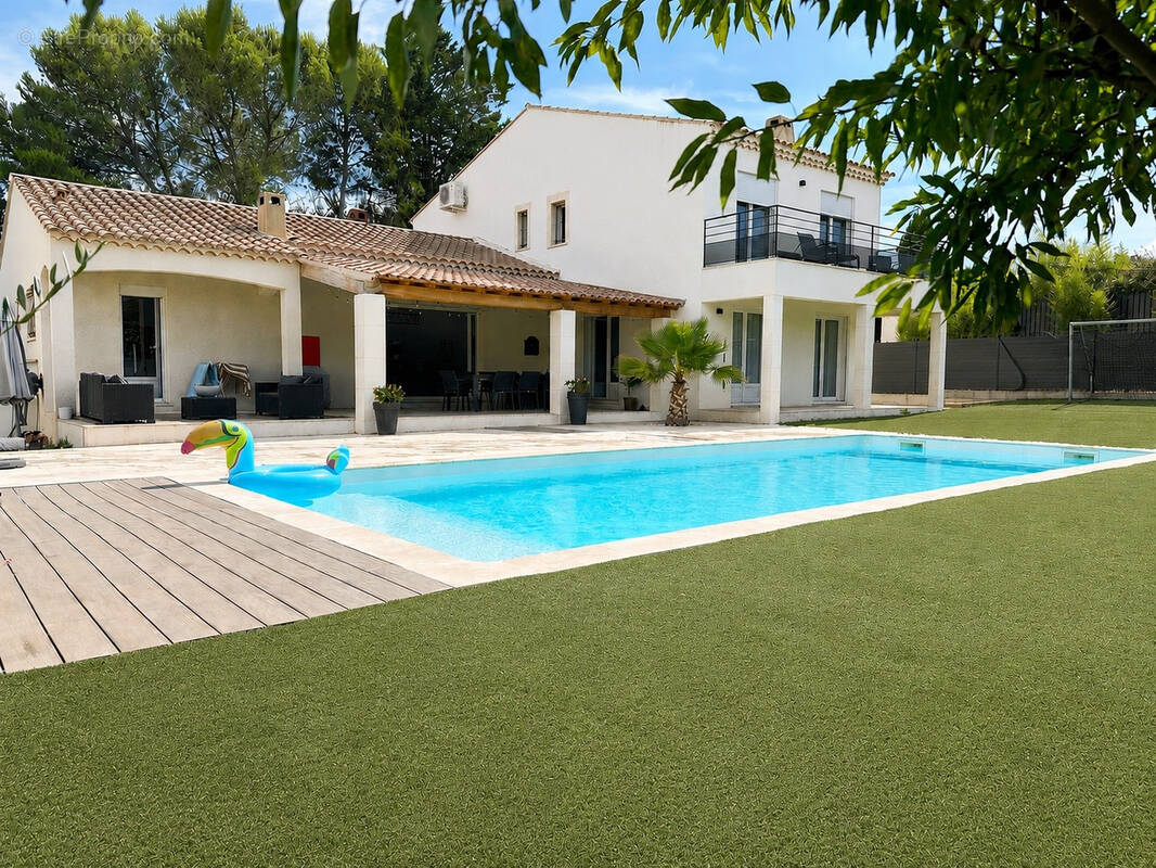 Maison à PERTUIS