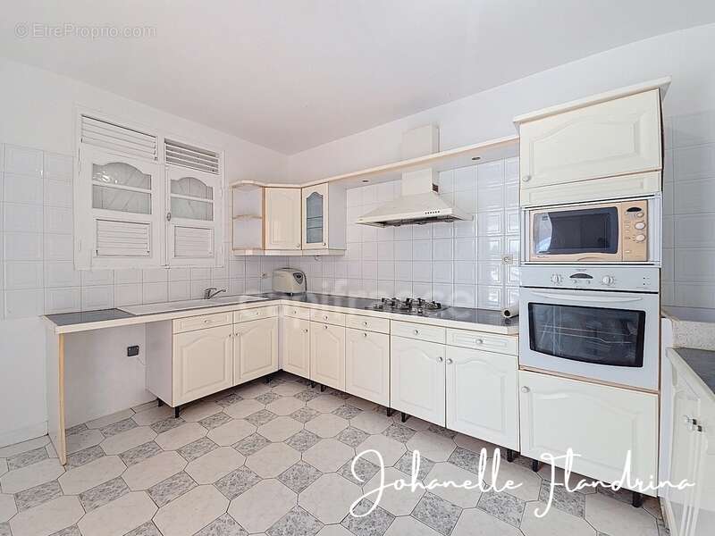 Maison à SAINTE-ANNE