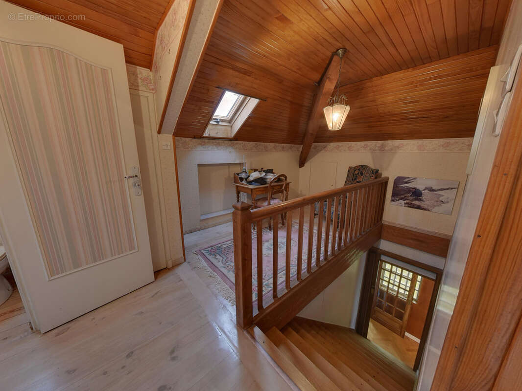 Maison à ECHIROLLES