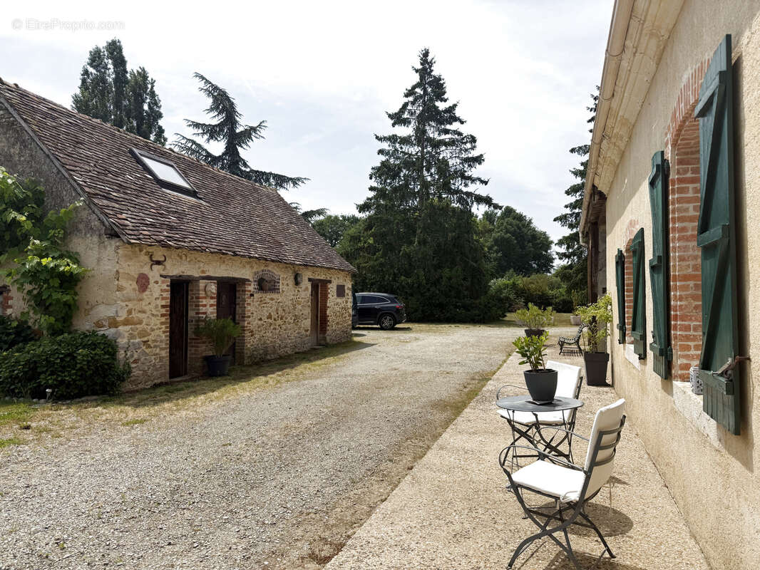 Maison à PARIGNE-L&#039;EVEQUE