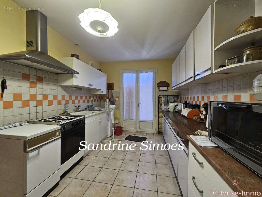 Maison à MONTMORILLON