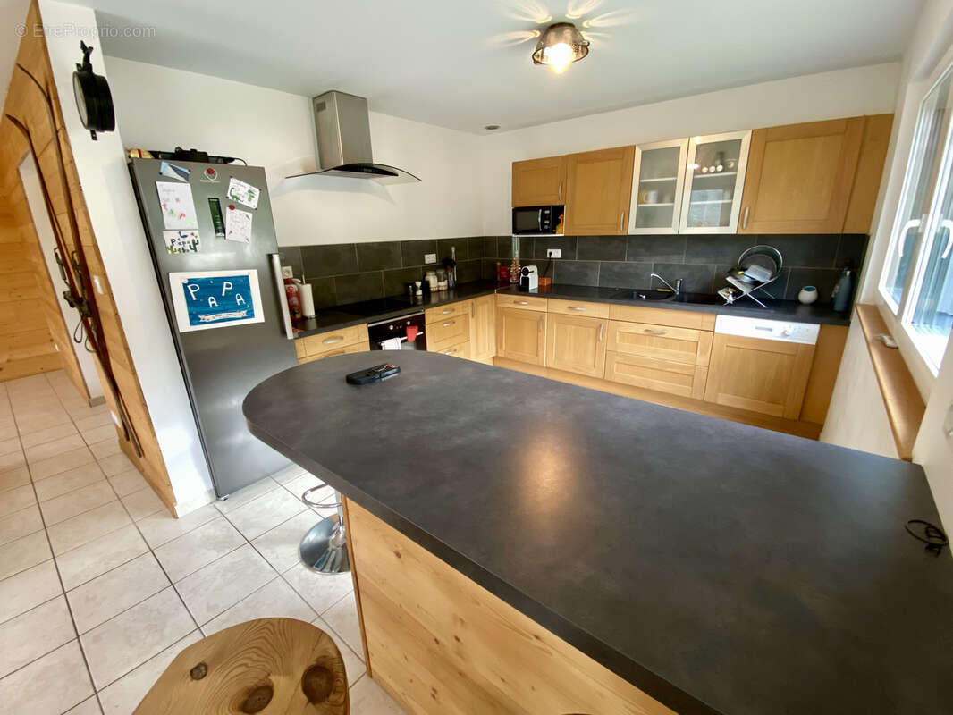 Maison à SAINT-MARTIN-DE-LA-PORTE