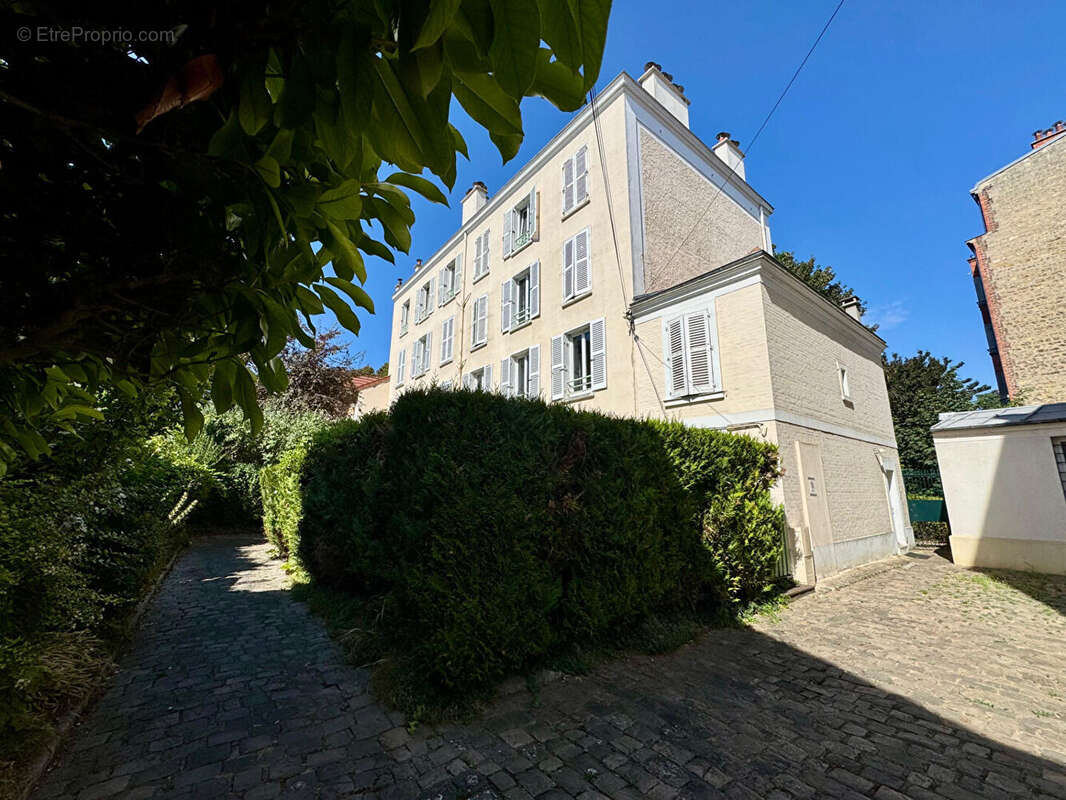 Noisy le Sec - Coup de coeur - 61 m2 - photo 2