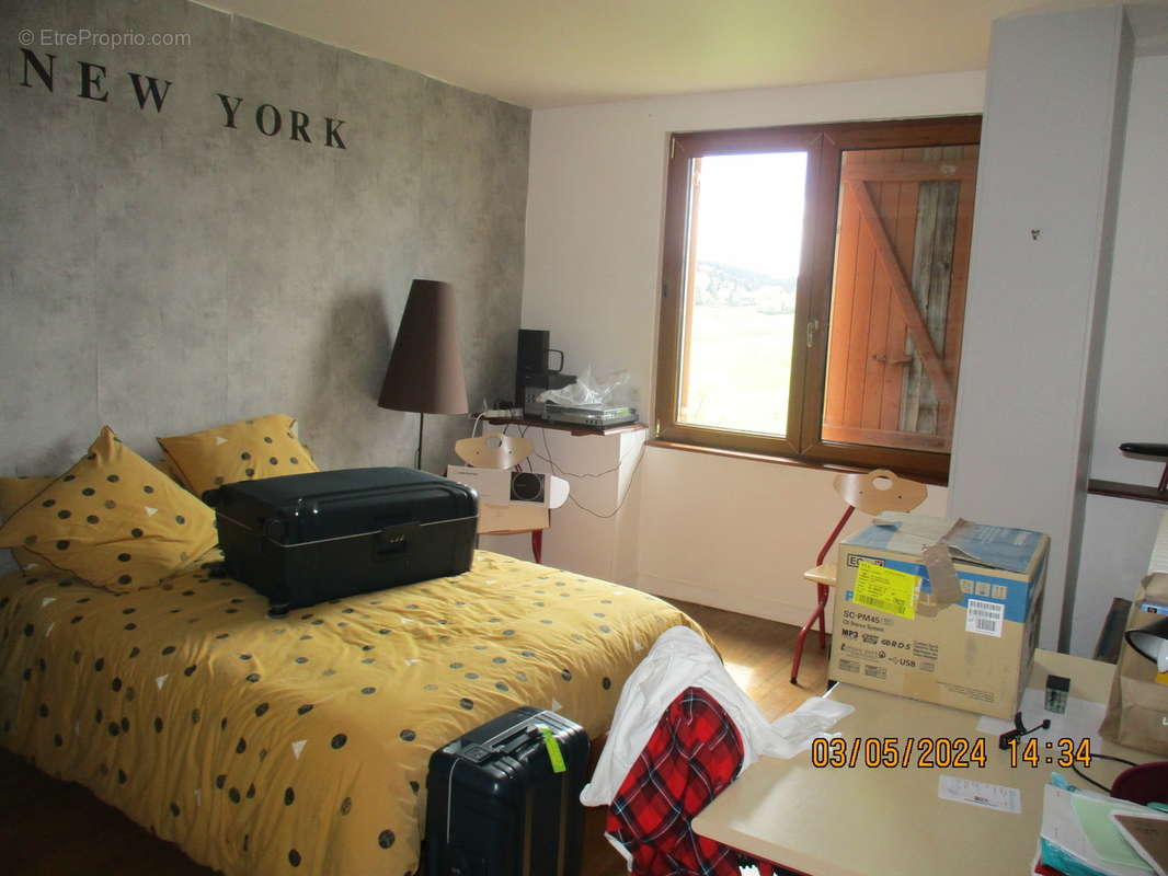 Maison à CHATEAU-CHINON(VILLE)