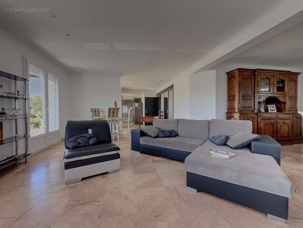 Appartement à MATTAINCOURT