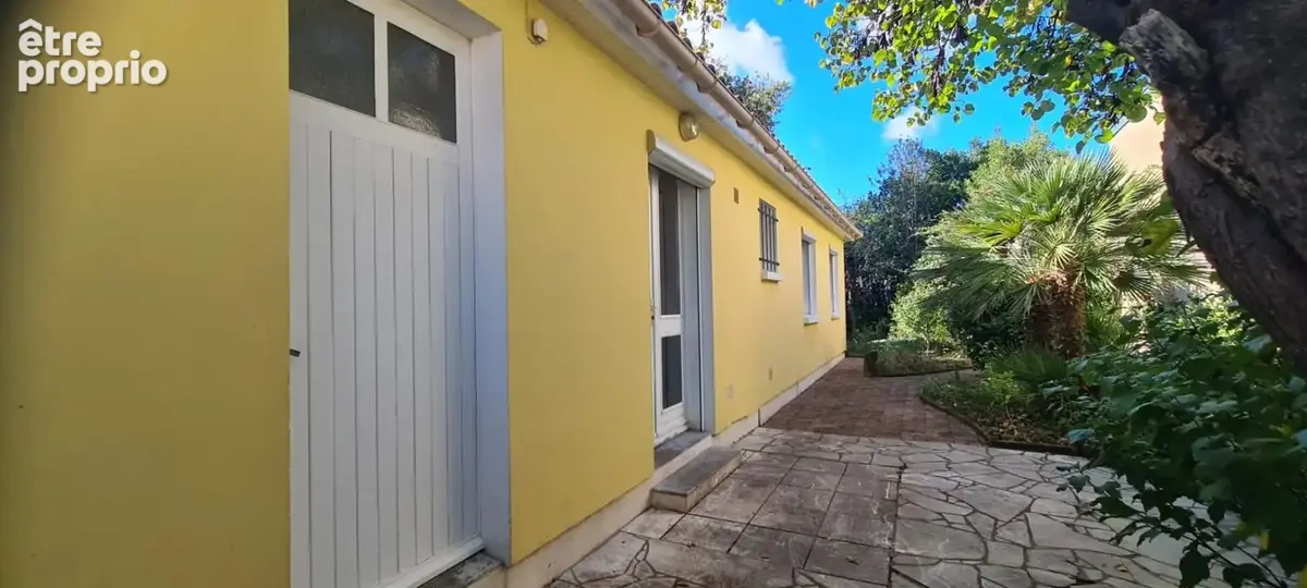 Maison Clisson 5 P . 3 Chs . Bureau . 81.29 M² . T 377 M² . Terrasse . Garage - photo 13