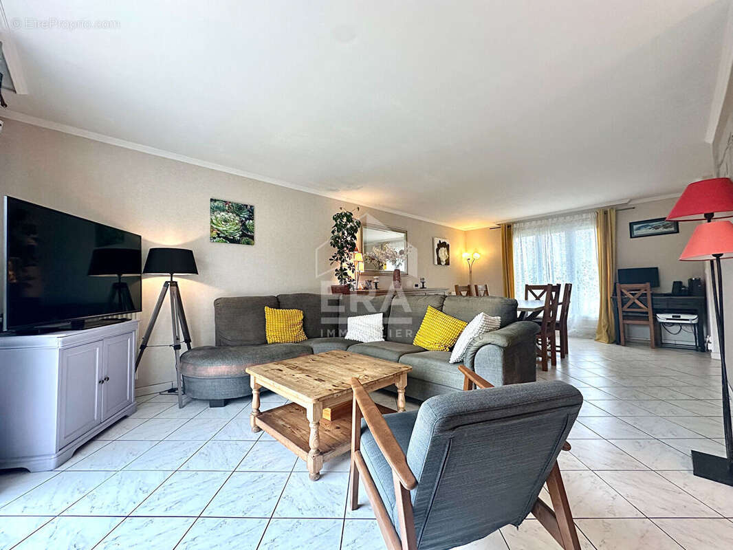 Maison à BOISSISE-LE-ROI