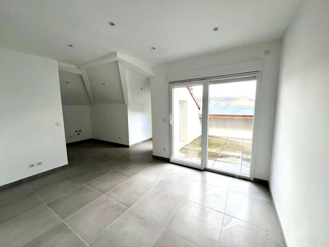 Appartement à SEREMANGE-ERZANGE