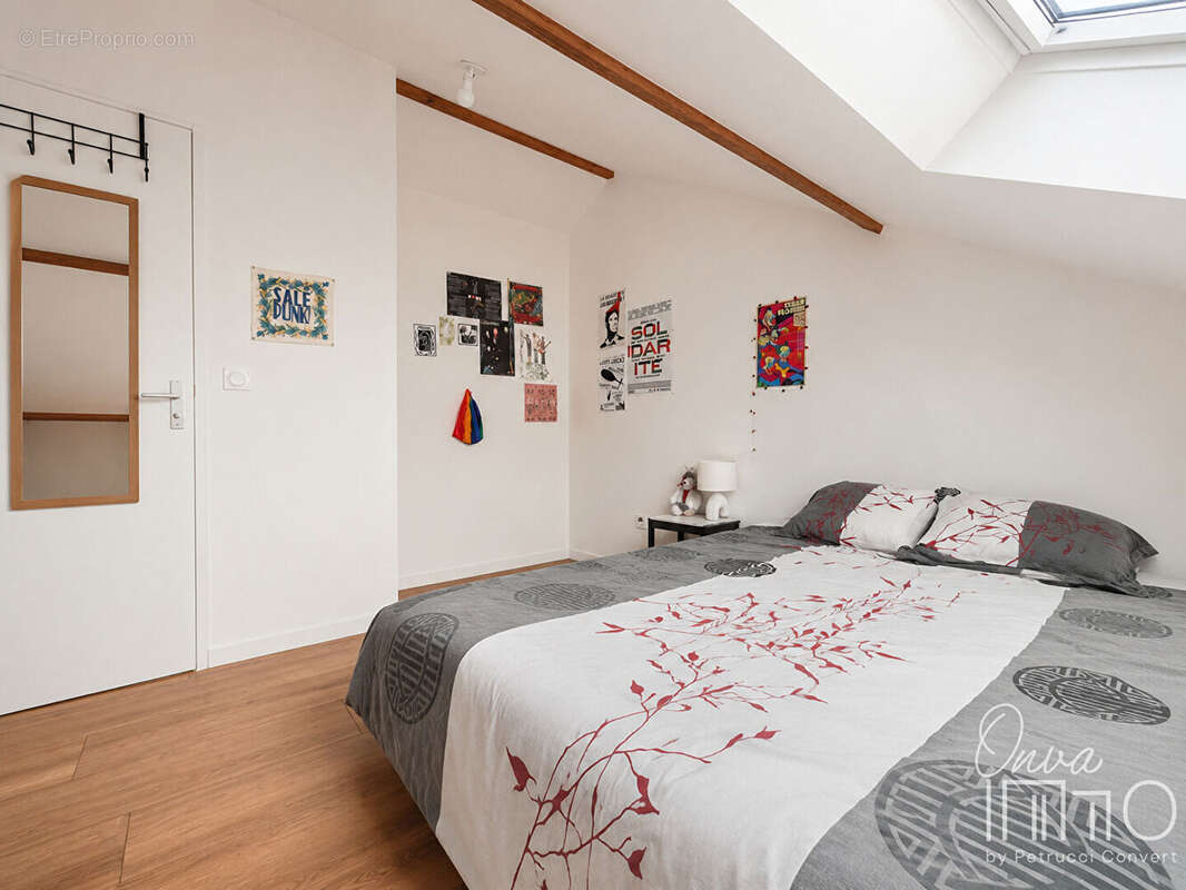 Appartement à BRON
