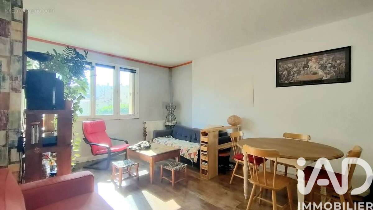 Photo 3 - Appartement à PARIS-20E