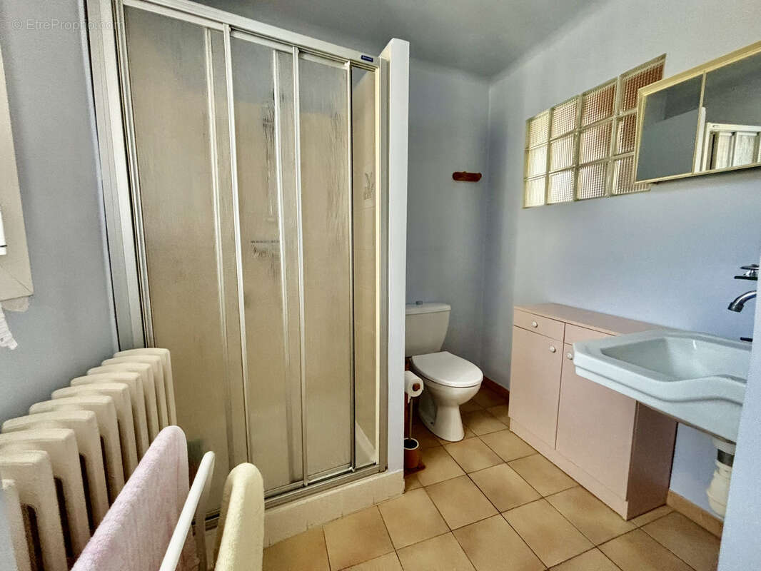 Maison à MALAUCENE