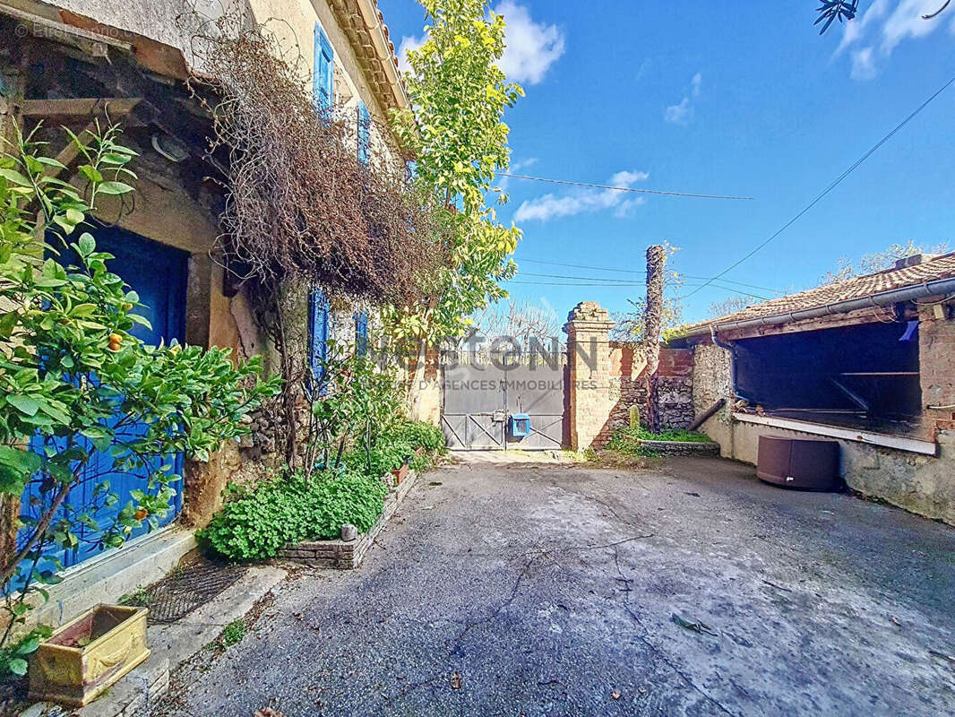 Maison à SAINT-CHRISTOL-LES-ALES