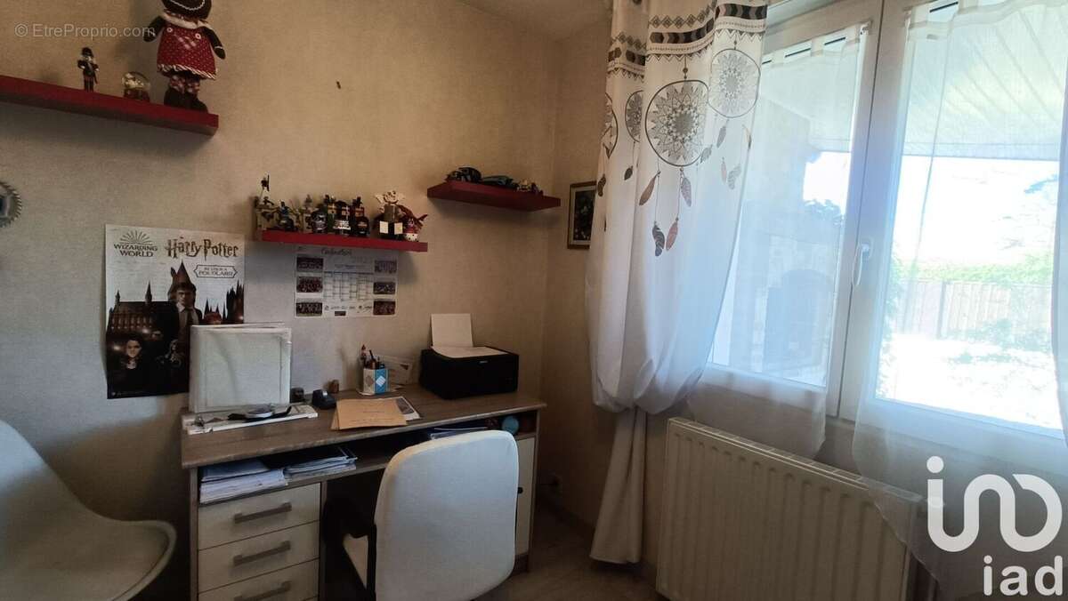 Photo 9