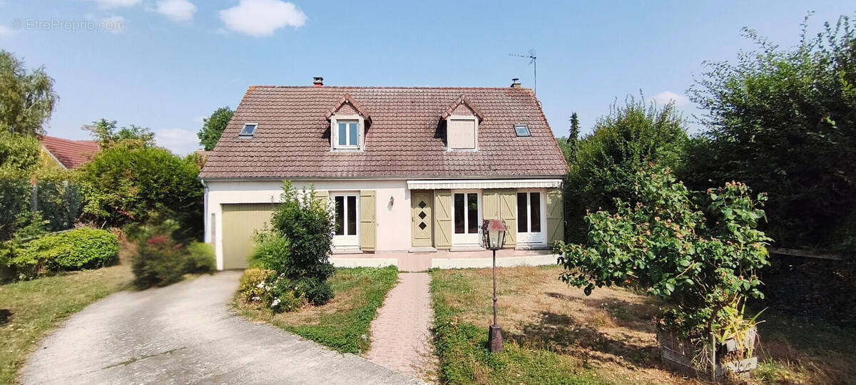 Maison à CHATEAUDUN