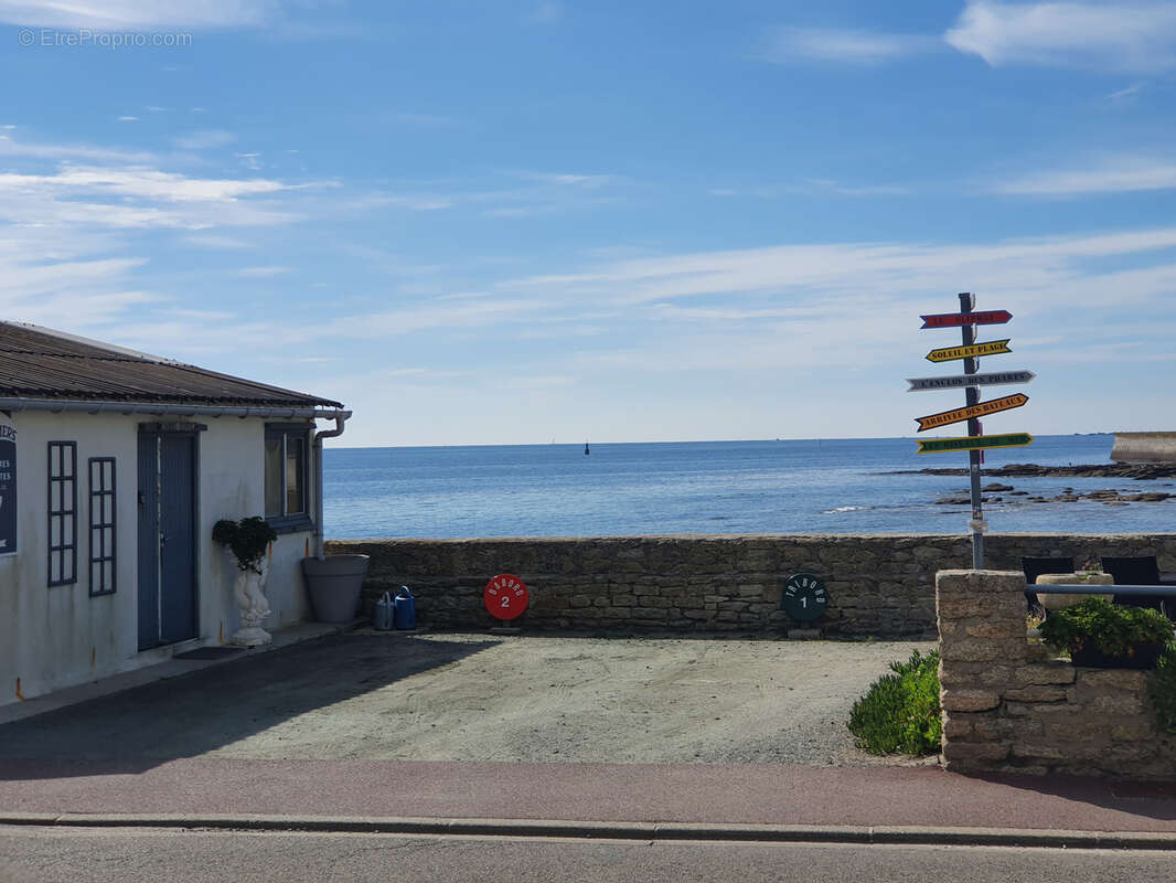 Appartement à TREFFIAGAT