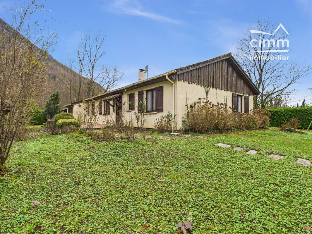 Maison à SAINT-QUENTIN-SUR-ISERE