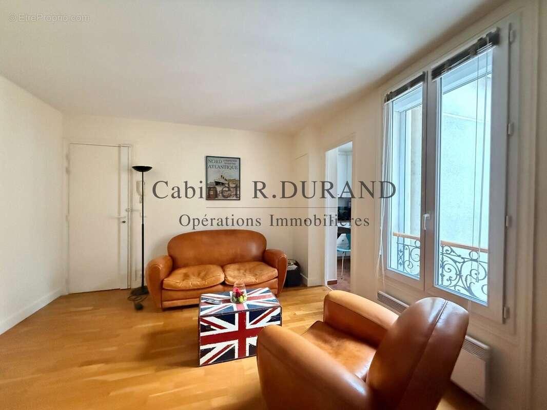 Appartement à LA GARENNE-COLOMBES