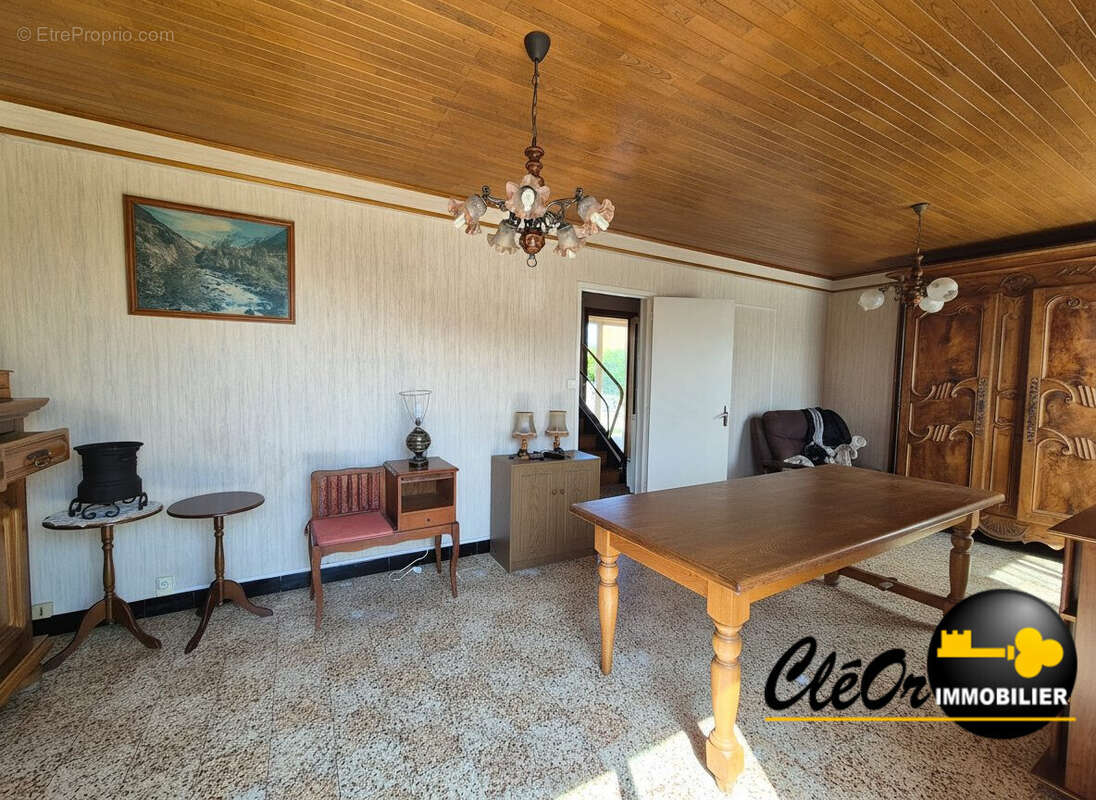 Maison 99 m² à Chatenoy-Le-Royal  - photo 3