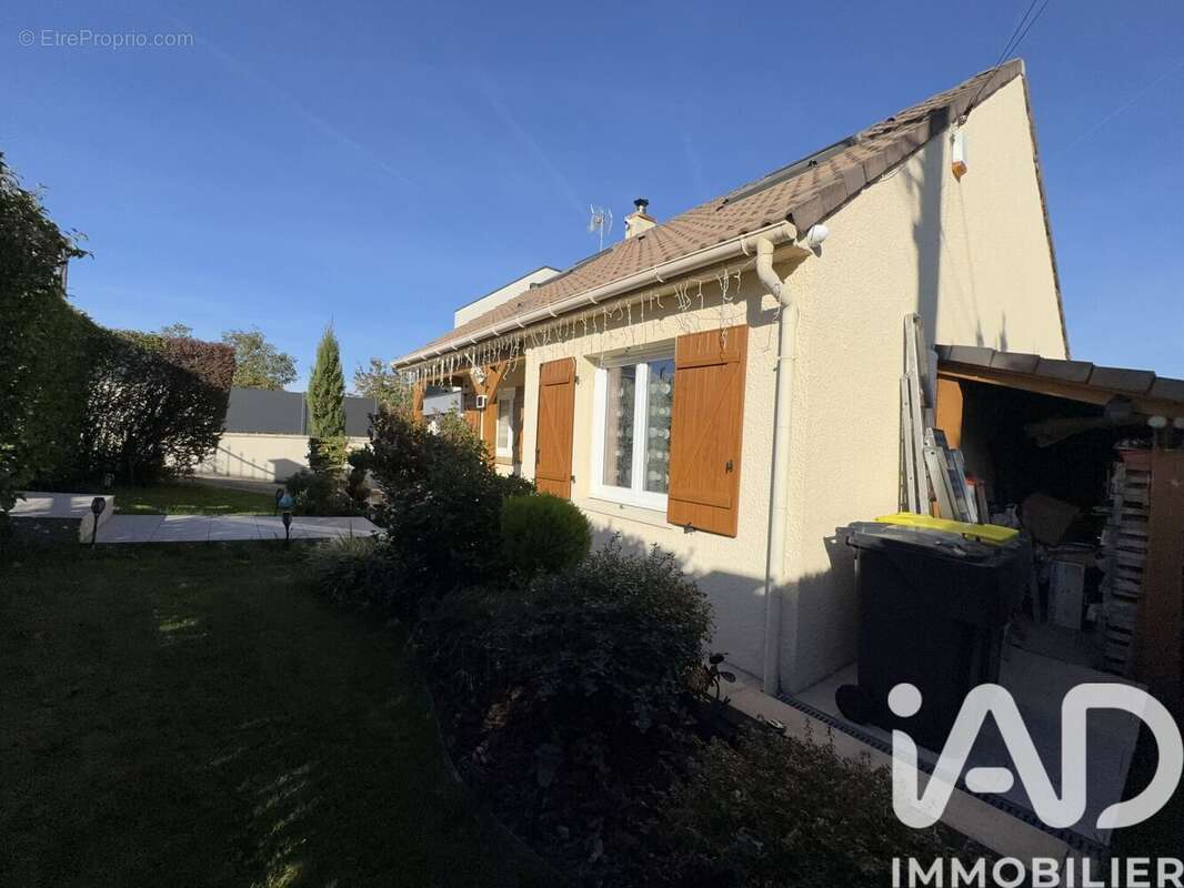 Photo 3 - Maison à MOUROUX
