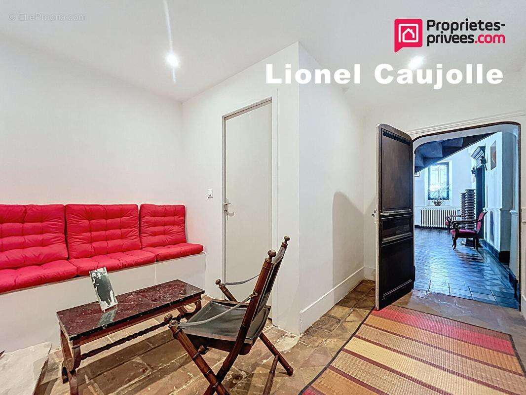 Maison à LISLE-SUR-TARN