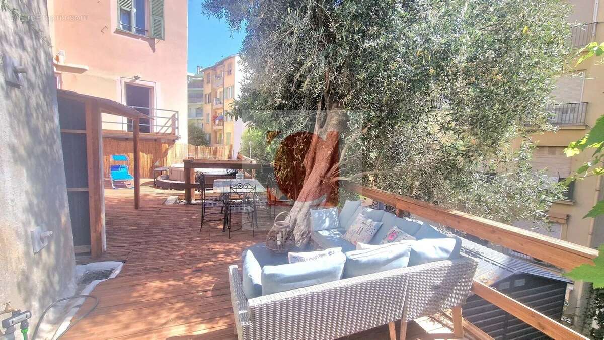 Appartement à NICE