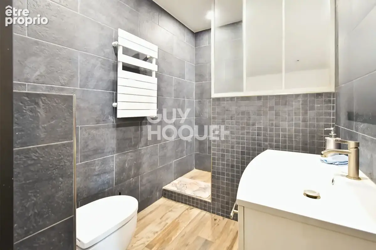 Superbe duplex de 75 m² avec terrain privatif de 40 m², - photo 7