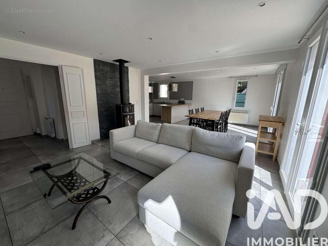 Photo 2 - Maison à RUNGIS