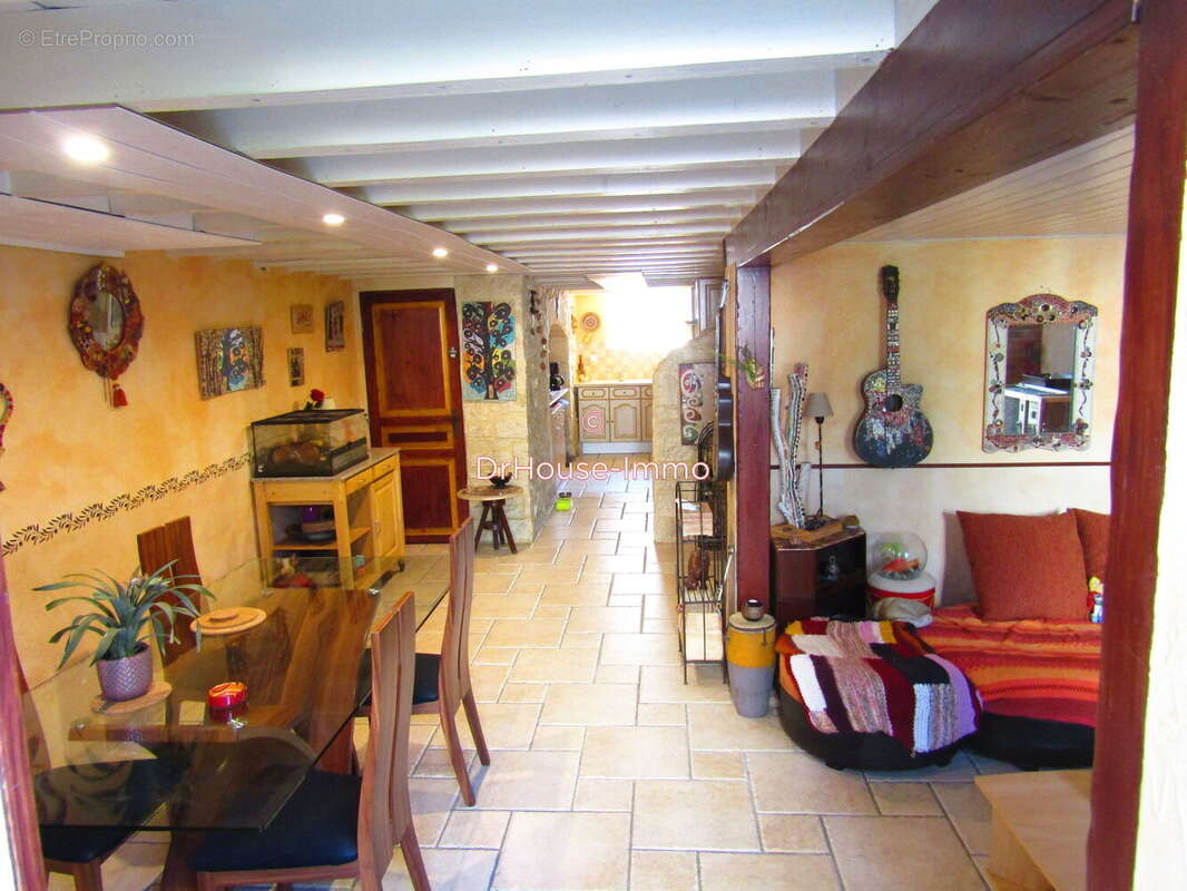 Maison à PAUILLAC