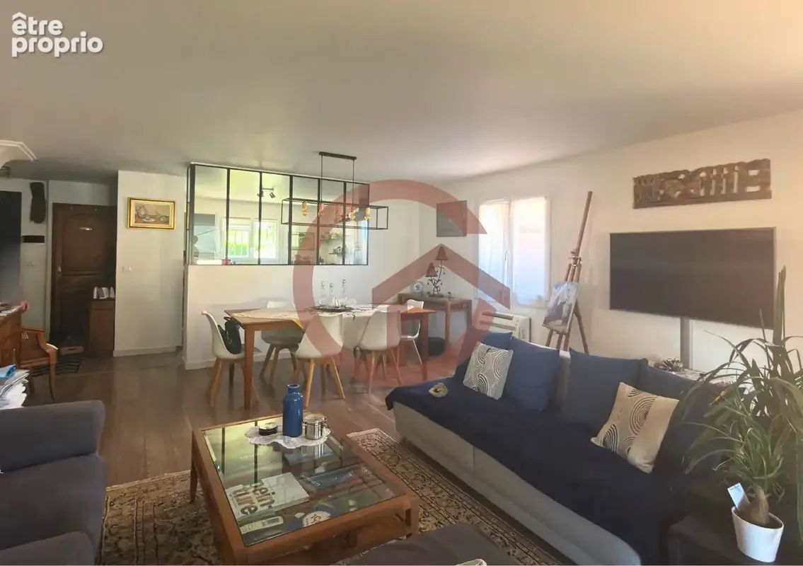 Viager libre   saint-aygulf   villa 158 m2 avec fort potentiel locatif - femme de 92 ans - photo 7
