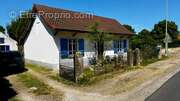 Maison à CHARETTE-VARENNES