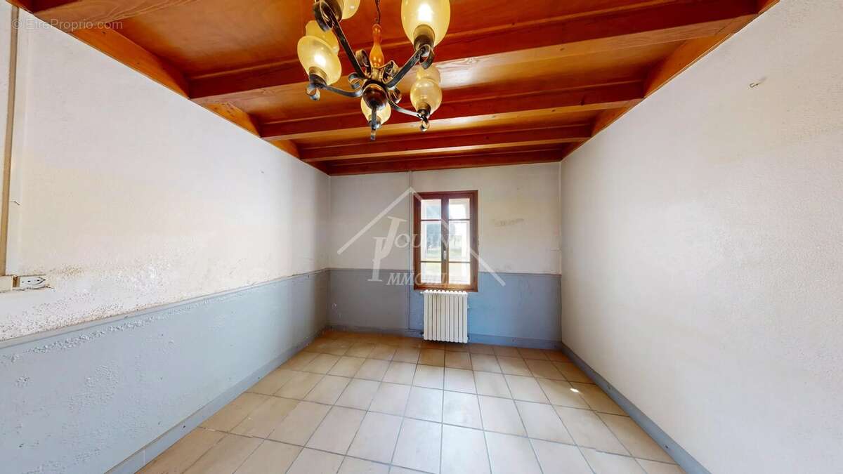Maison à BIOZAT