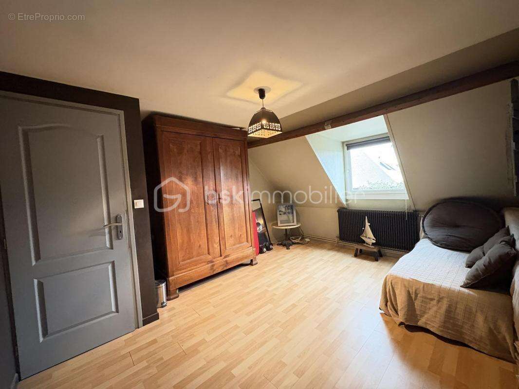 Maison à CAMPHIN-EN-PEVELE