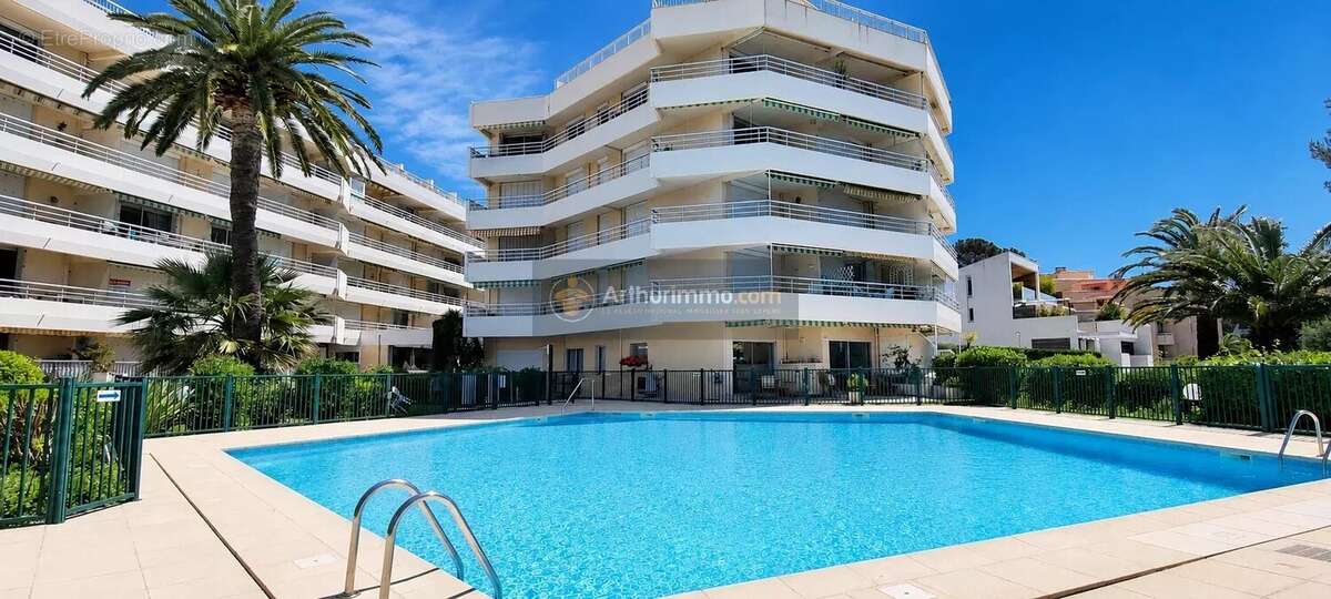 Appartement à SAINT-RAPHAEL