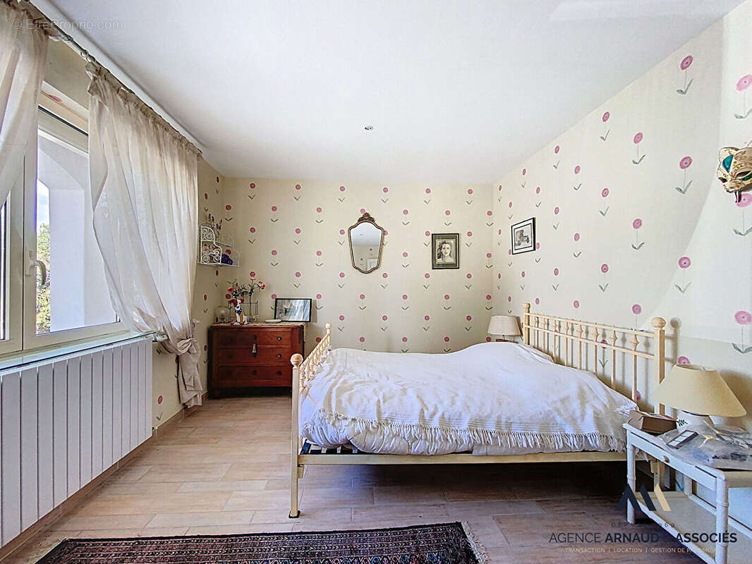 Maison à LA CADIERE-D'AZUR