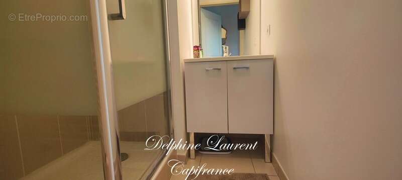 Appartement à VARAVILLE