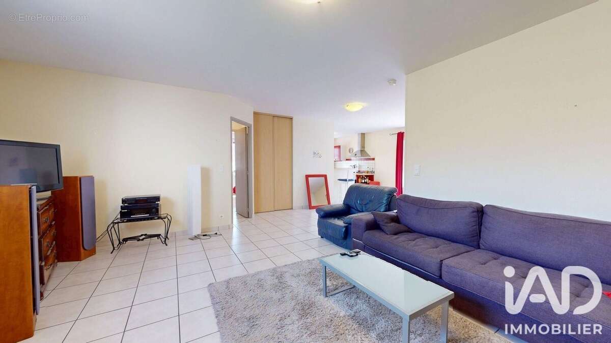 Maison 134 m² à Enval  - photo 4