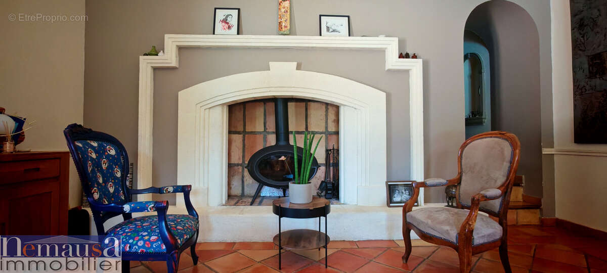 Maison à NIMES