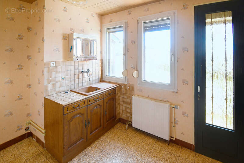 Maison à BEUVEILLE